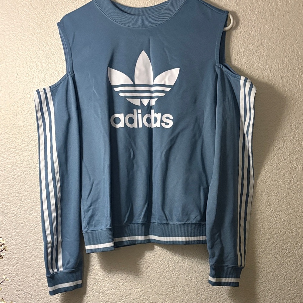 adidas Light Blue & White Cold-Shoulder Trefoil Sweatshirt M.